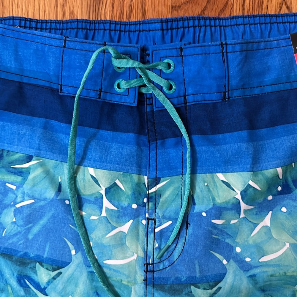 NWT Speedo trunks - Picture 2 of 5